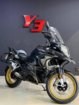 BMW R 1250 GS PREMIUM TRIPLE BLACK BMW R 1250 GS PREMIUM TRIPLE BLACK